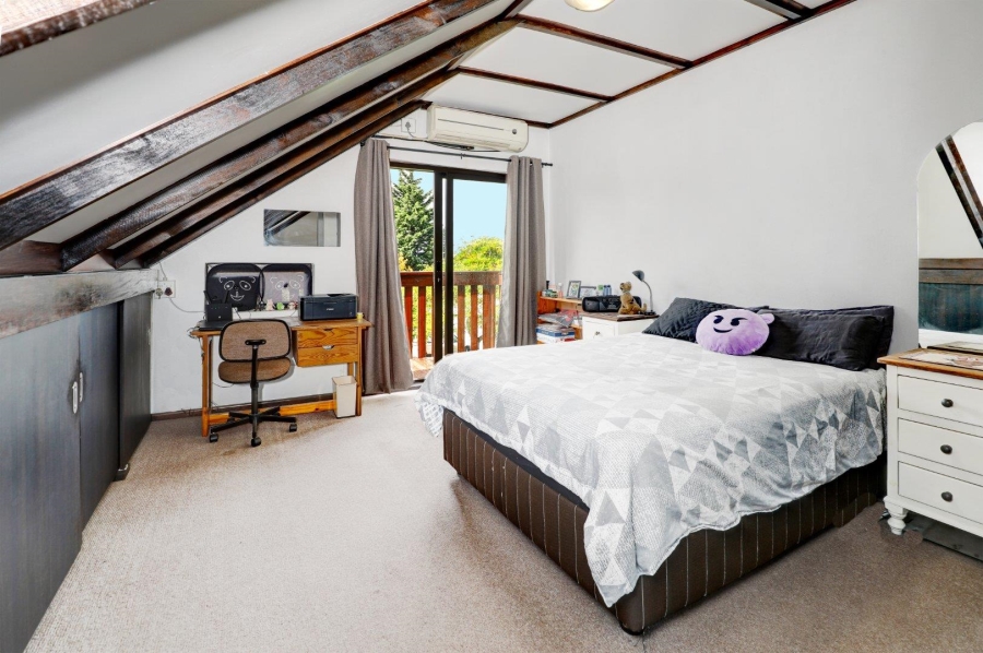 6 Bedroom Property for Sale in De Tijger Western Cape